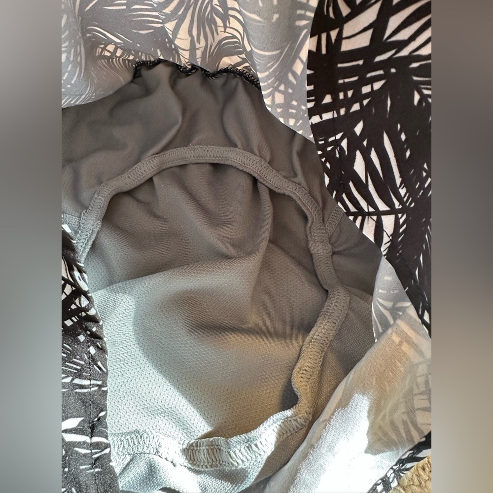 Hylete brand running/athletic shorts. - Picture 8 of 8